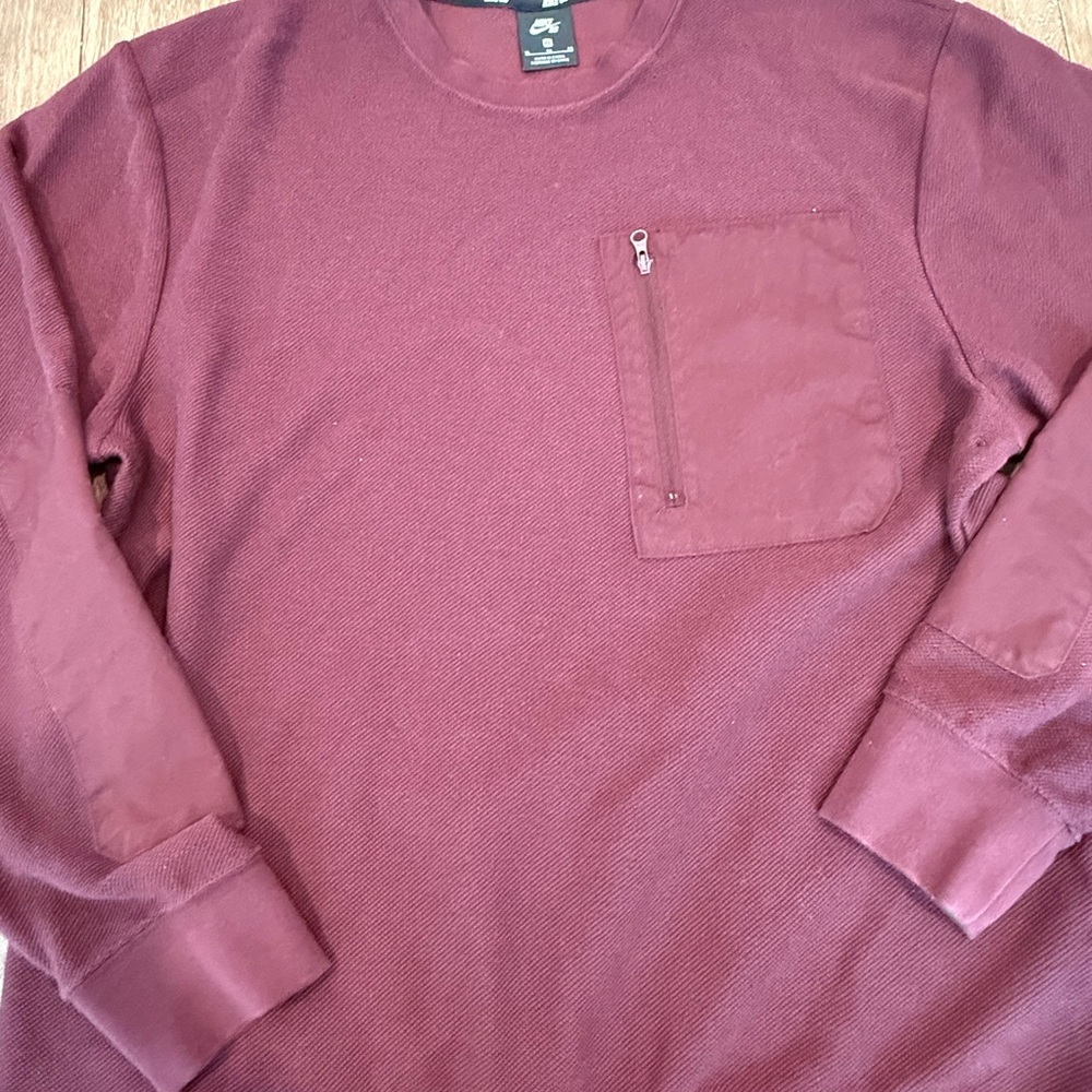 Nike Men’s sweatshirt